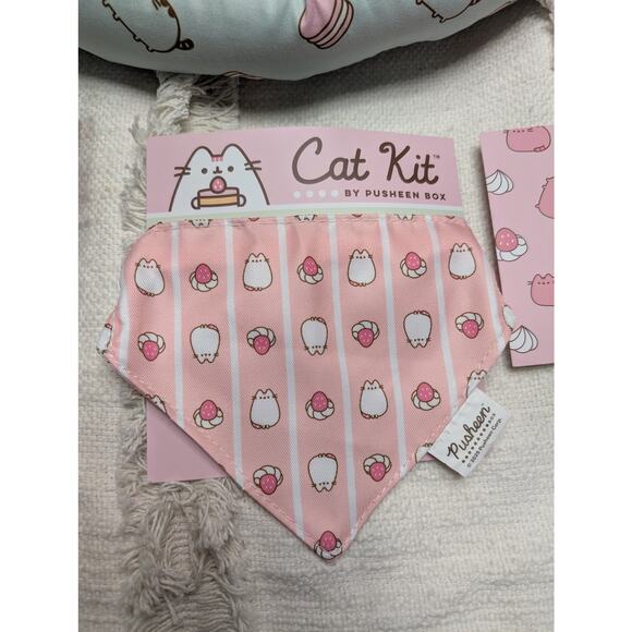 Pusheen Cat Bed Bundle - Picture 4 of 5